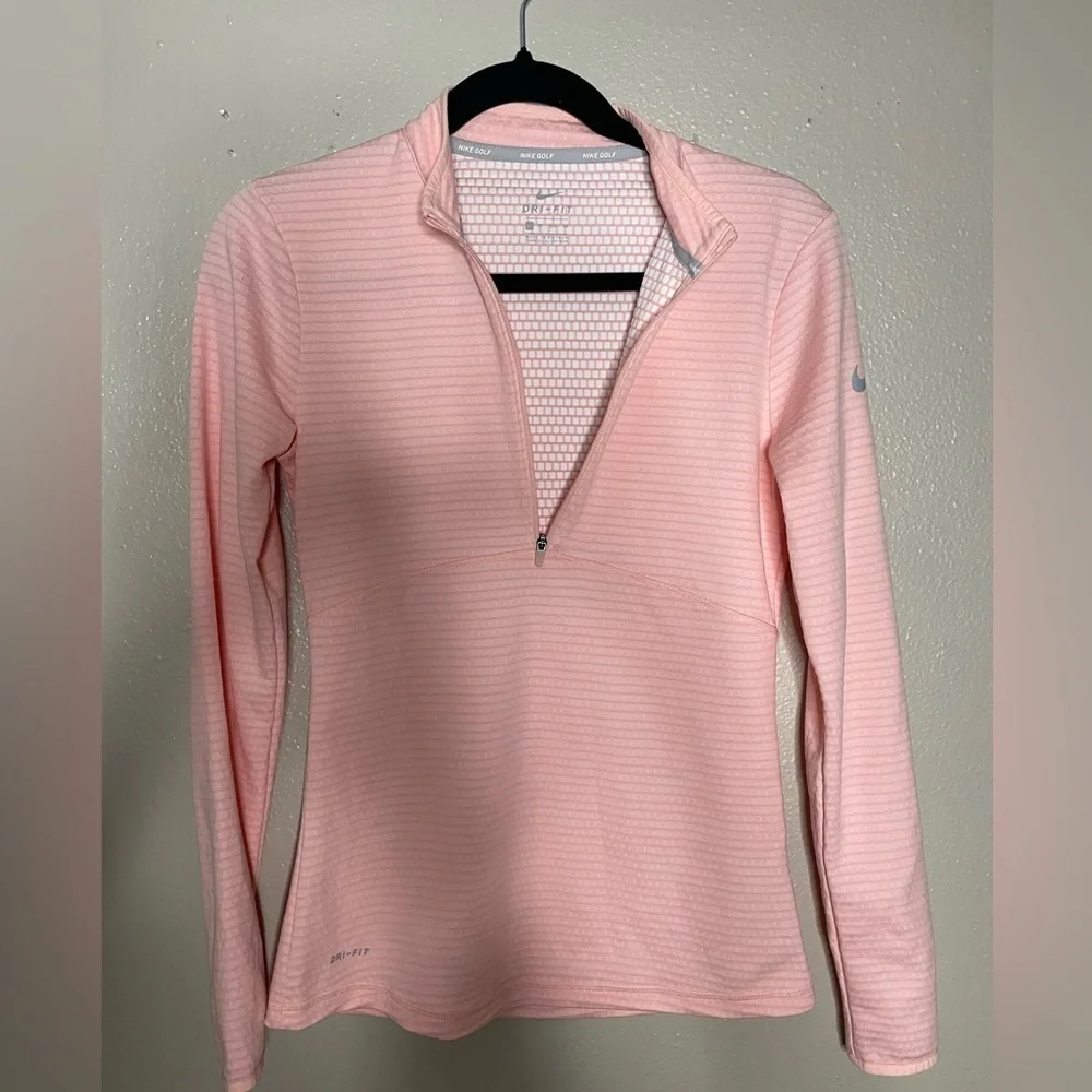 NIKE 1/2 Zip Lucky Azalea women's golf sweatshirt salmon Size XSMALL
